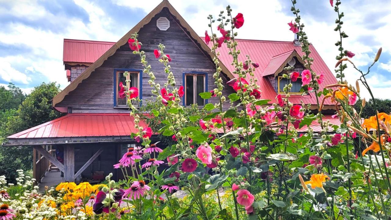 La Vieille Ferme, Ecogite Apartment Saint-Fulgence