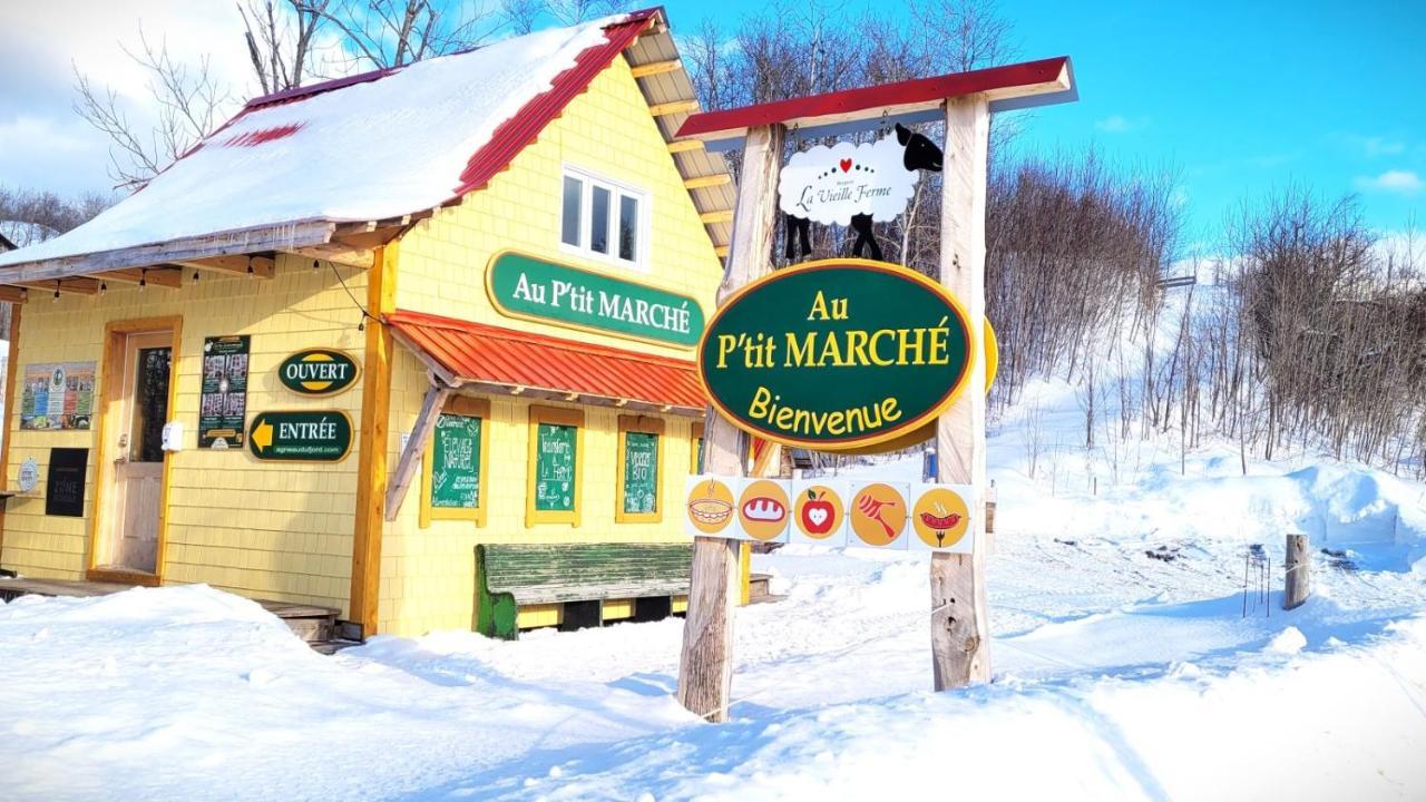 La Vieille Ferme, Ecogite * Saint-Fulgence